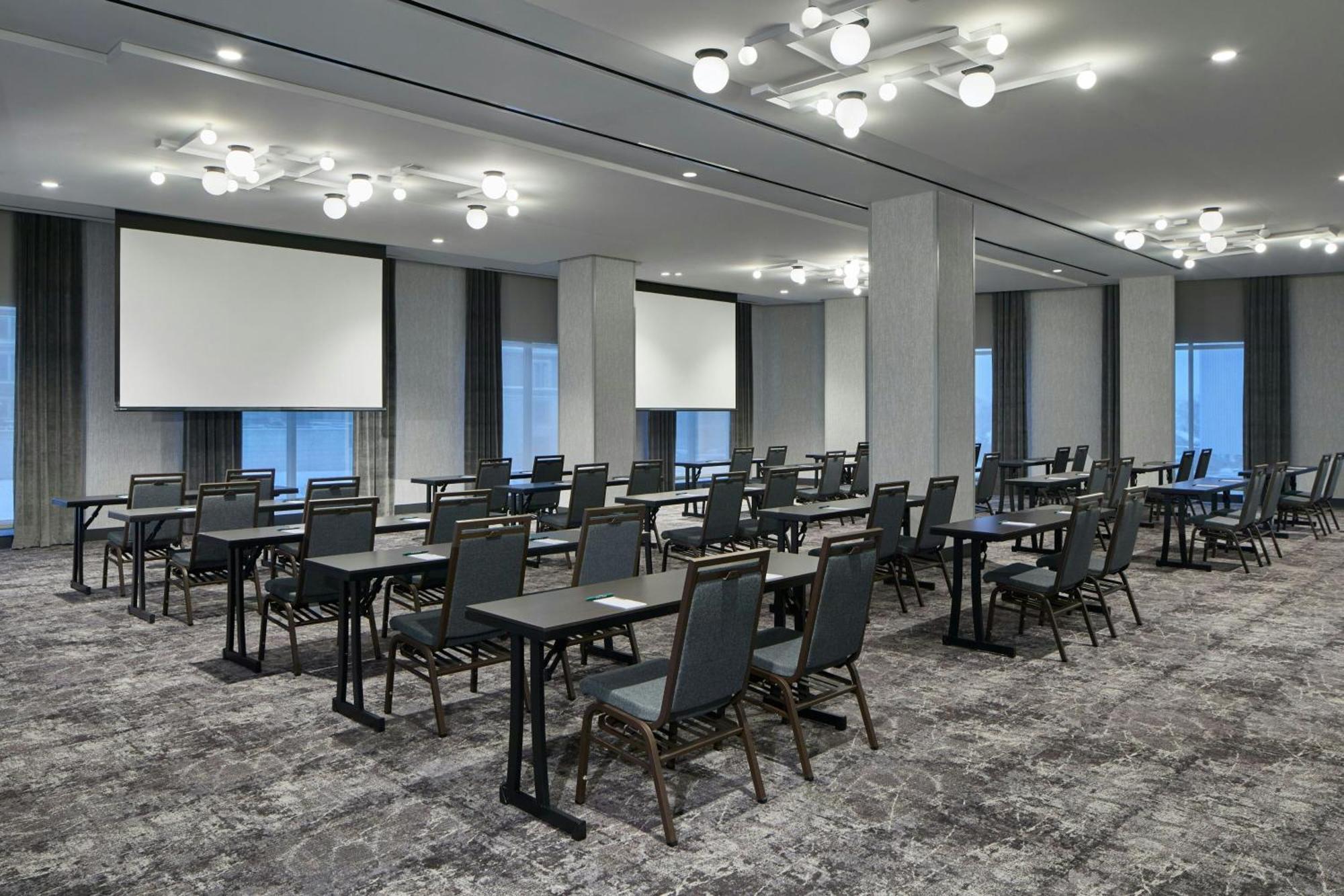 Hotel Celare, Cincinnati Midtown, A Tribute Portfolio Hotel Eksteriør billede